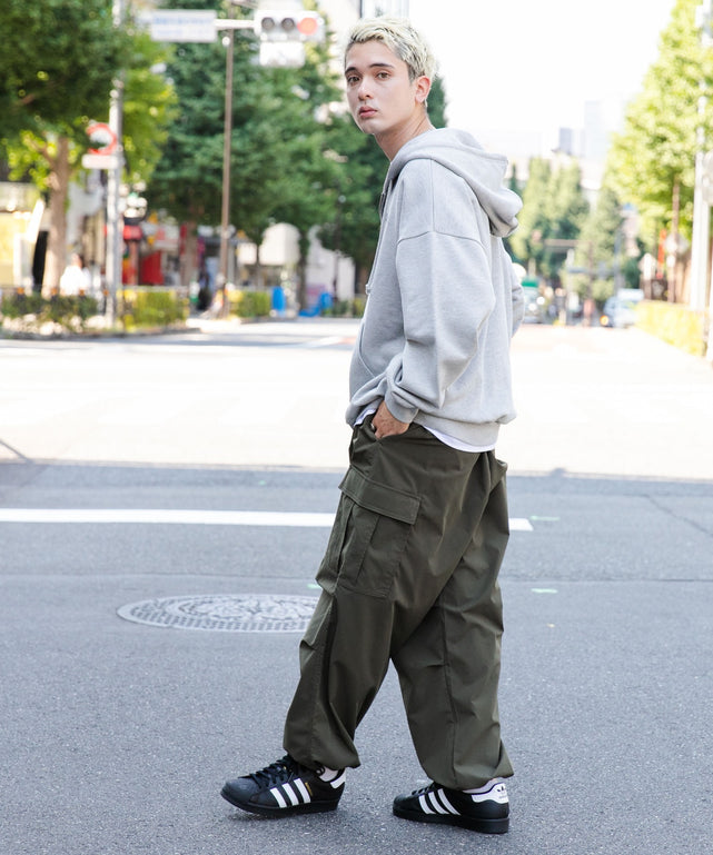 杢グレー モデル：178cm L着用