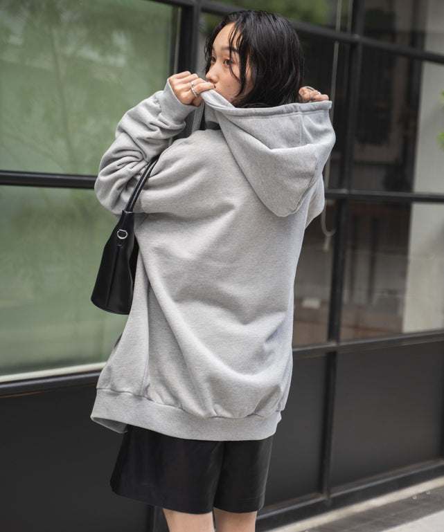 杢グレー モデル：161cm L着用