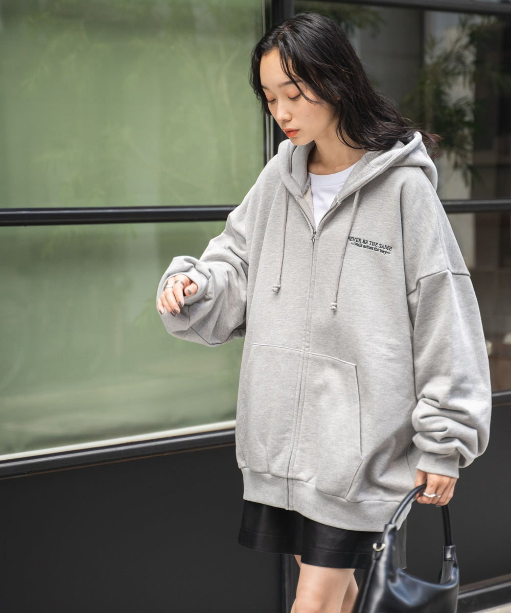 杢グレー モデル：161cm L着用杢グレー モデル：161cm L着用