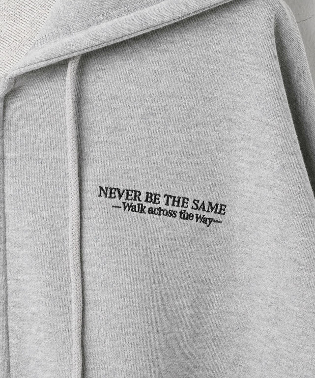 ヘビーウエイトワンポイントZIPパーカー