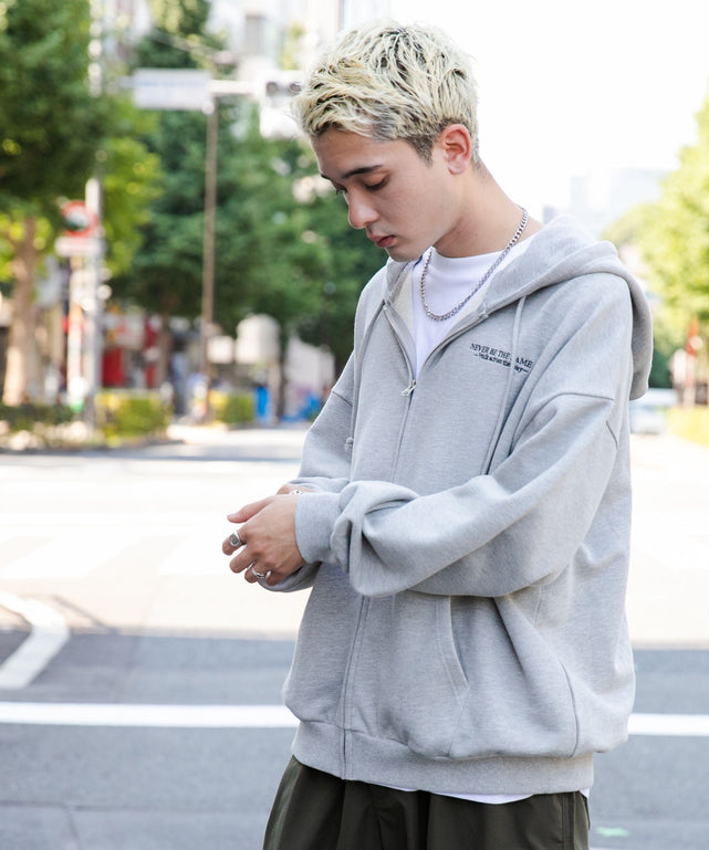 杢グレー モデル：178cm L着用