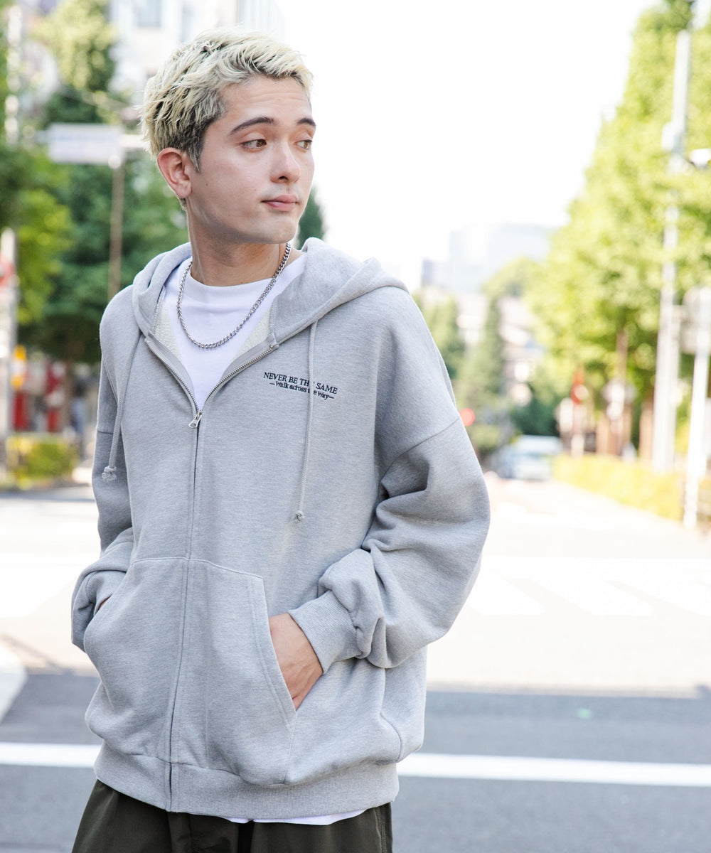 杢グレー モデル：178cm L着用