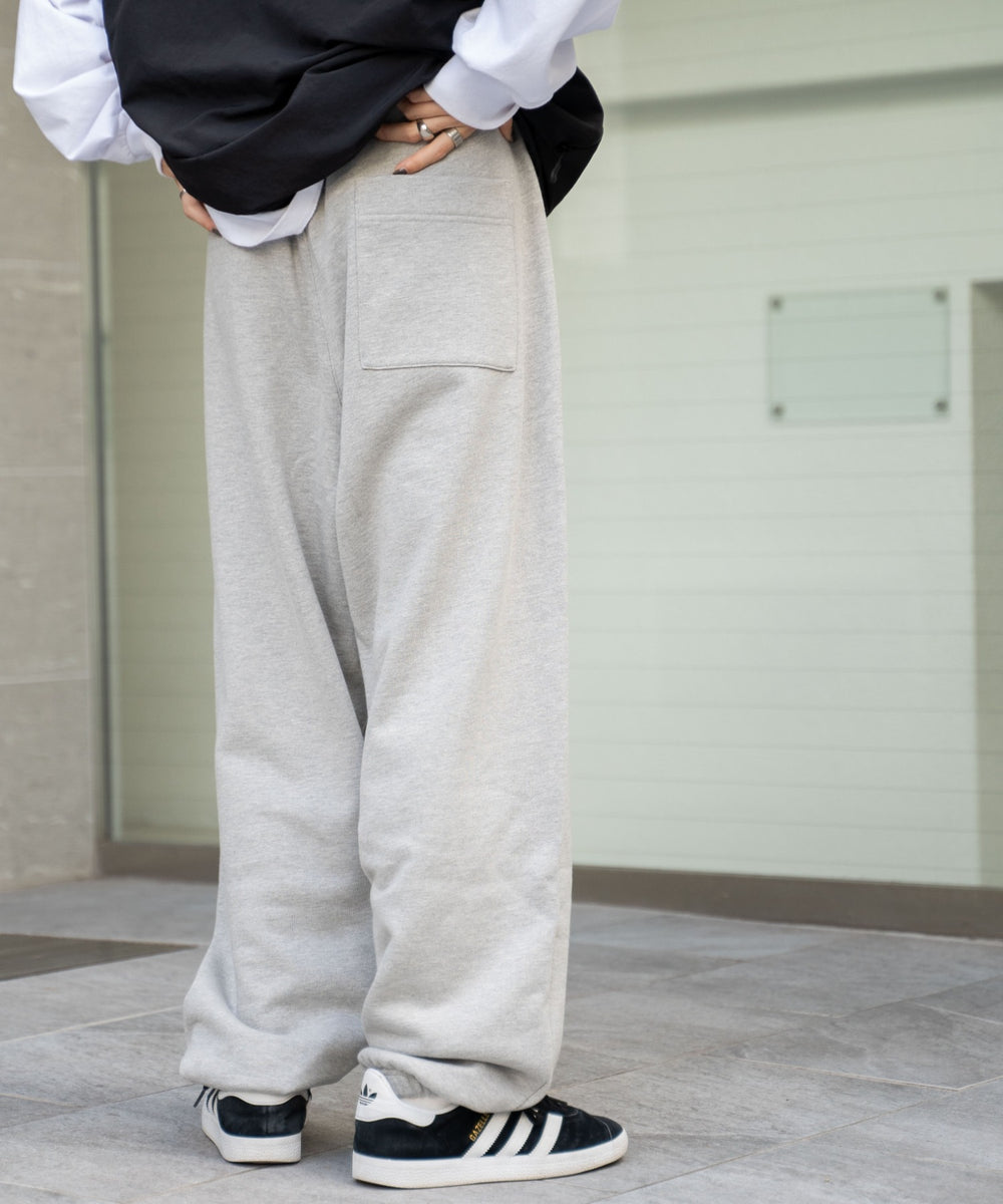 杢グレー モデル：161cm L着用