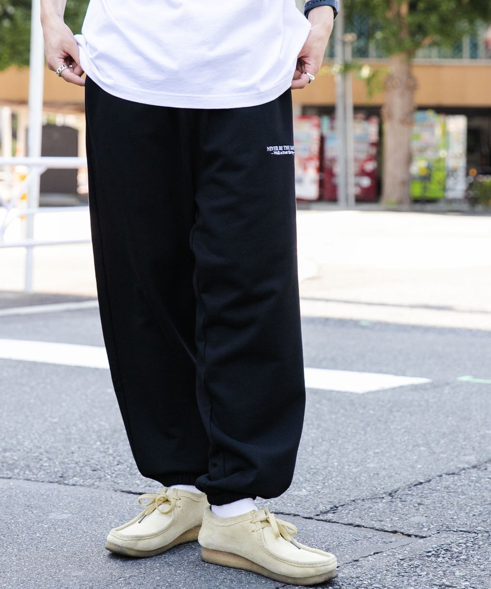 ブラック モデル：178cm L着用