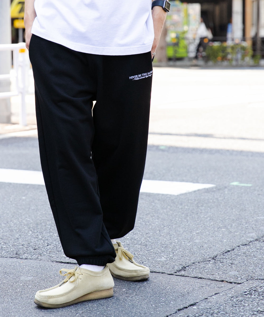 ブラック モデル：178cm L着用