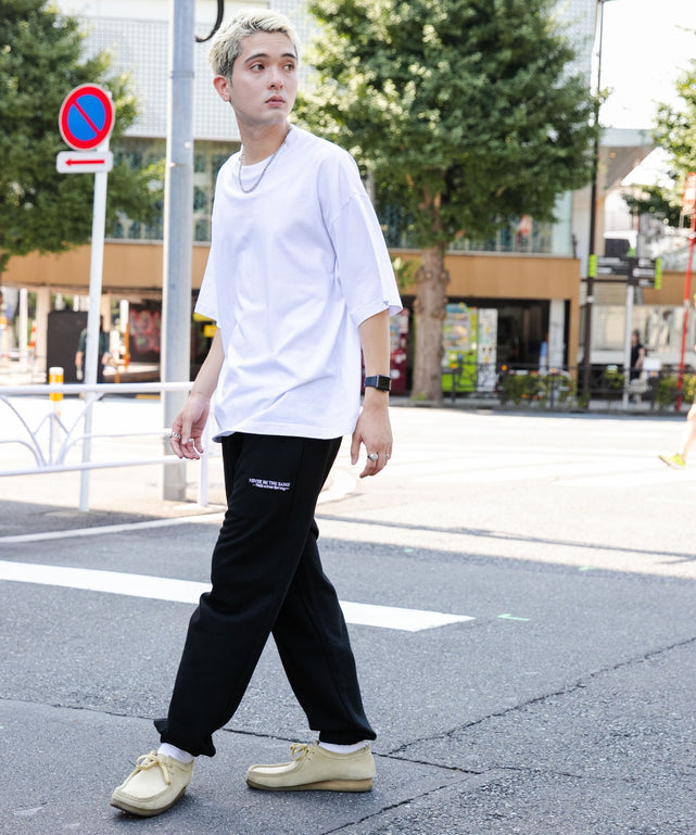 ブラック モデル：178cm L着用