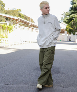 ホワイトオートミール モデル：178cm L着用