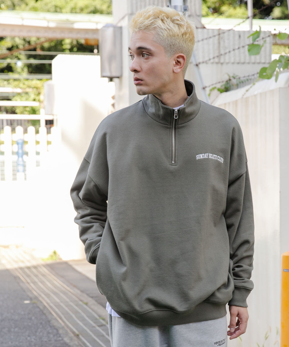 カーキ モデル：178cm L着用