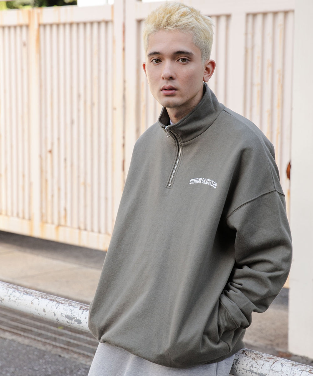 カーキ モデル：178cm L着用