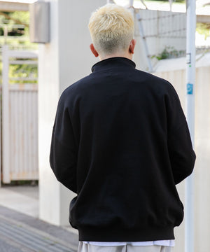 ブラック モデル：178cm L着用