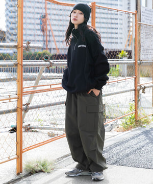 ブラック モデル：161cm L着用