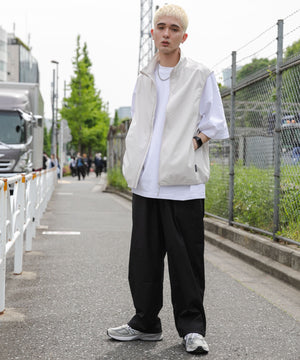 Lグレー モデル：178cm L着用