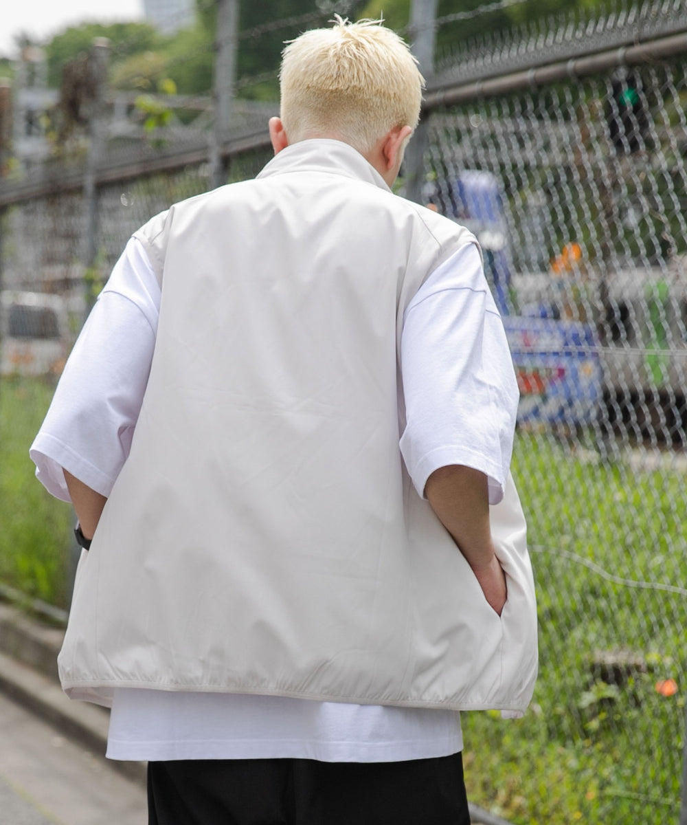 Lグレー モデル：178cm L着用