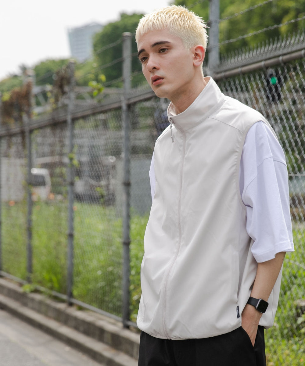 Lグレー モデル：178cm L着用