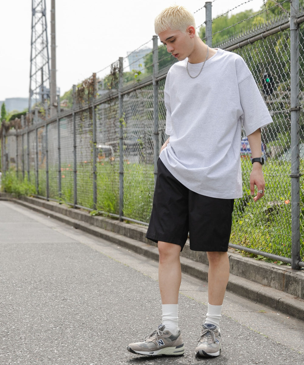 ブラック モデル：178cm L着用