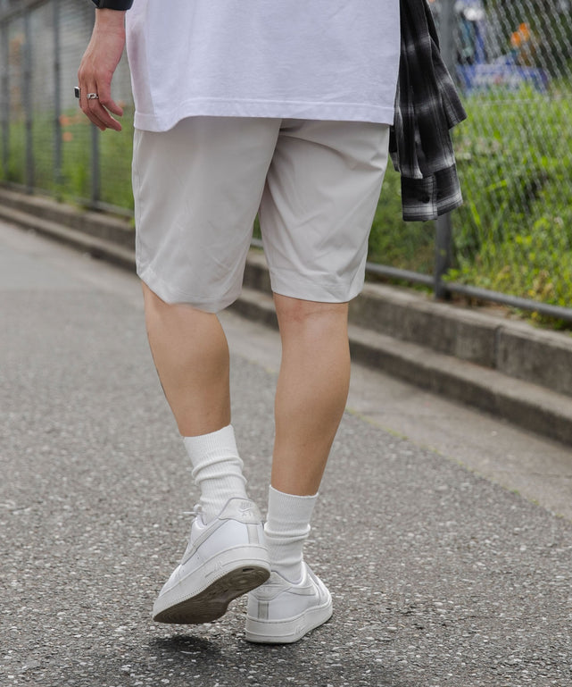 Lグレー モデル：178cm L着用