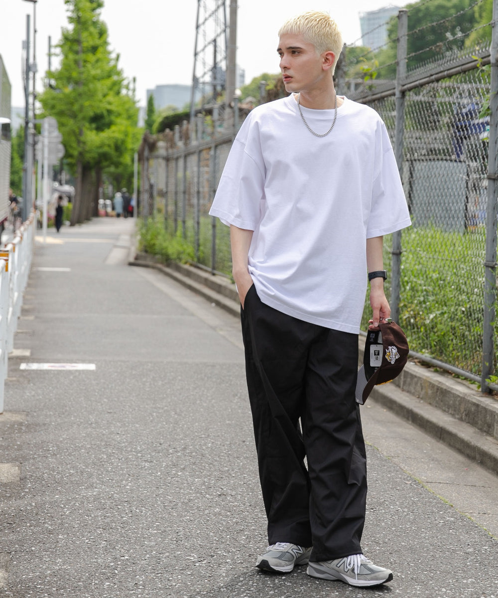 ブラック モデル：178cm L着用