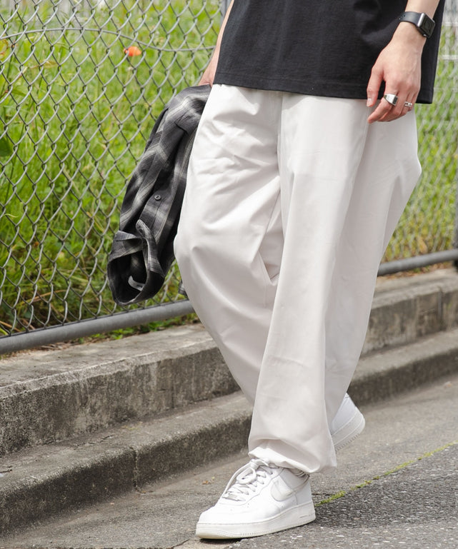 Lグレー モデル：178cm L着用