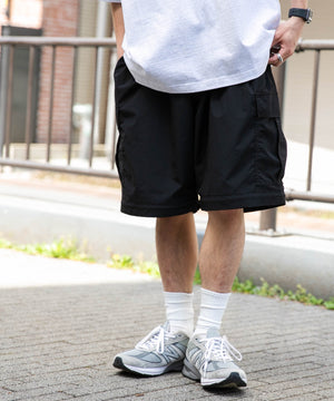 ブラック モデル：174cm L着用