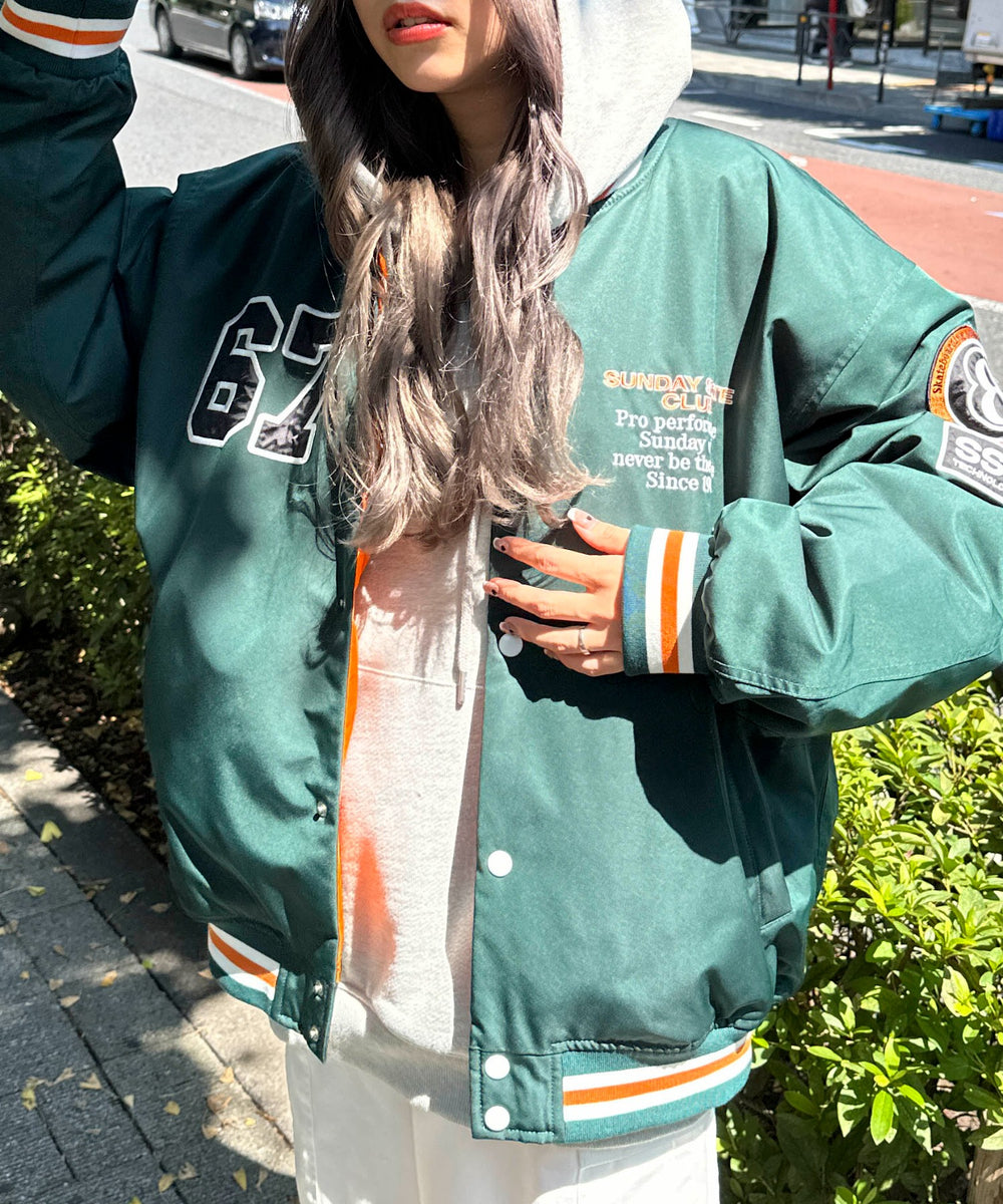 Dグリーン モデル：160cm L着用