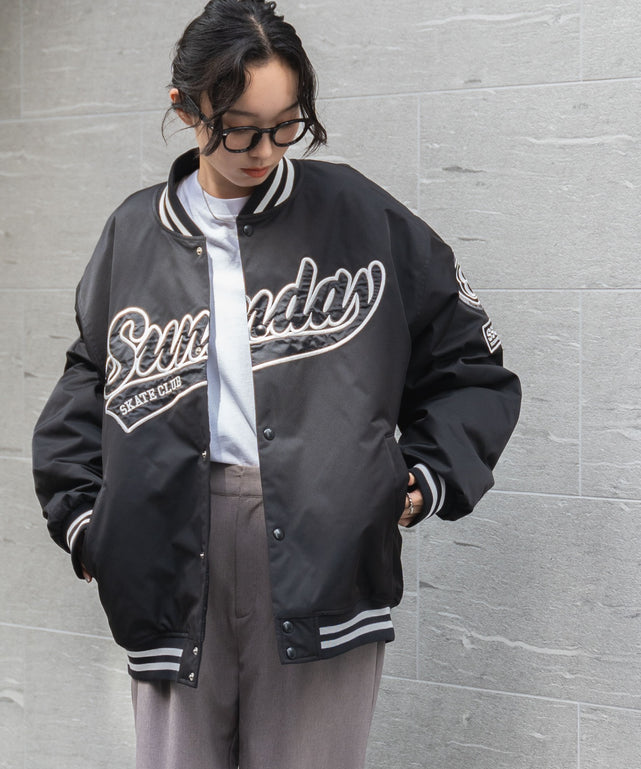 ブラック モデル：161cm L着用