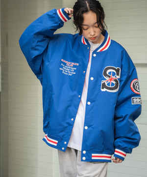 ブルー モデル：161cm L着用