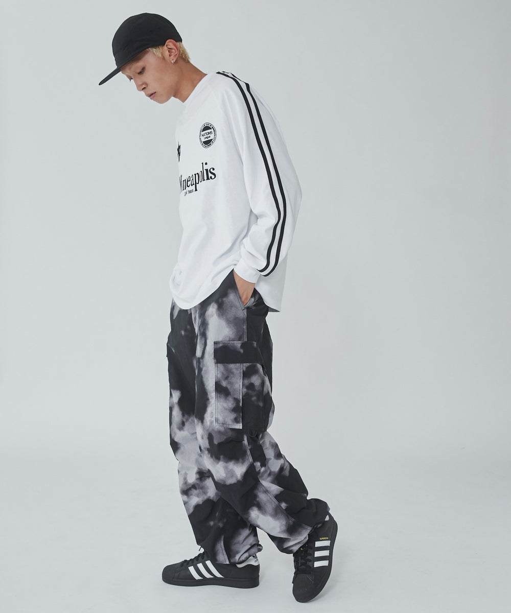 ホワイト モデル：178cm L着用