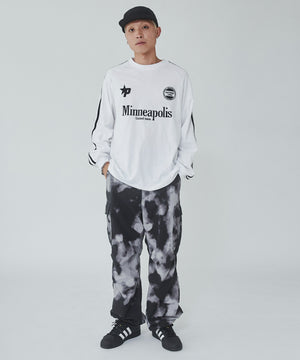 ホワイト モデル：178cm L着用