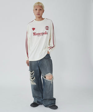 オフホワイト モデル：178cm L着用