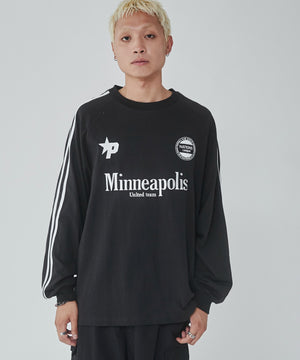 ブラック モデル：178cm L着用