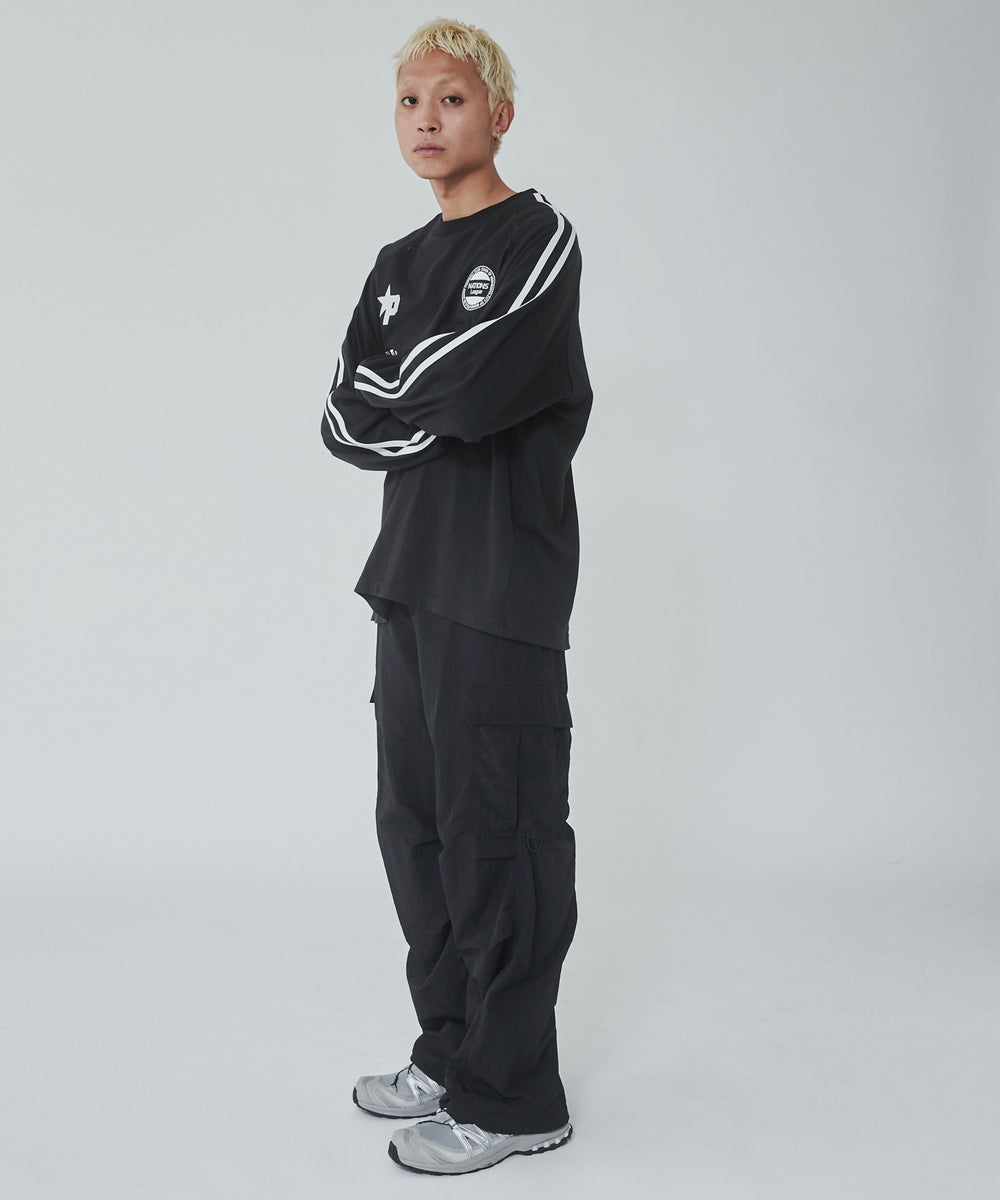 ブラック モデル：178cm L着用