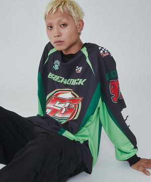 ブラック モデル：178cm L着用