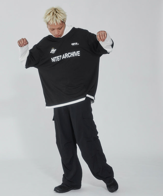 ブラック モデル：178cm L着用