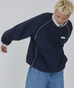 ネイビー モデル：178cm L着用