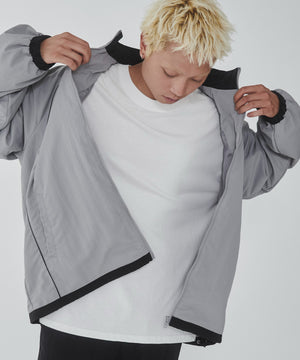 グレー モデル：178cm L着用