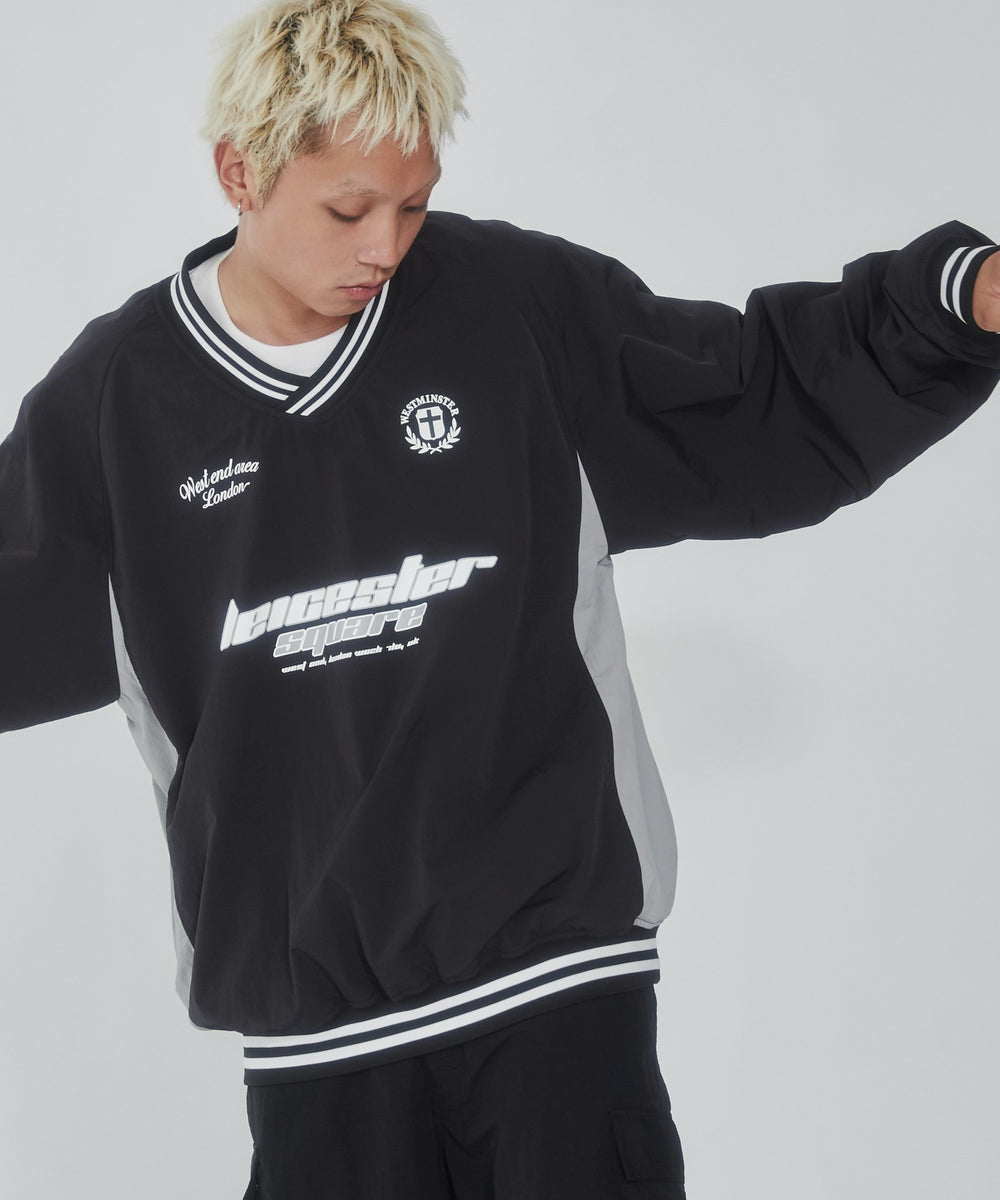 ブラック モデル：178cm L着用