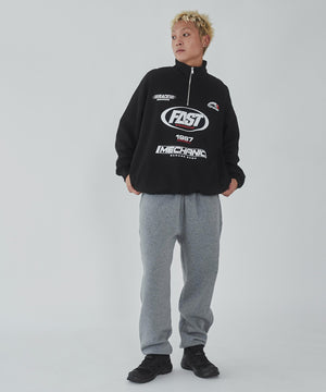 ブラック モデル：178cm L着用