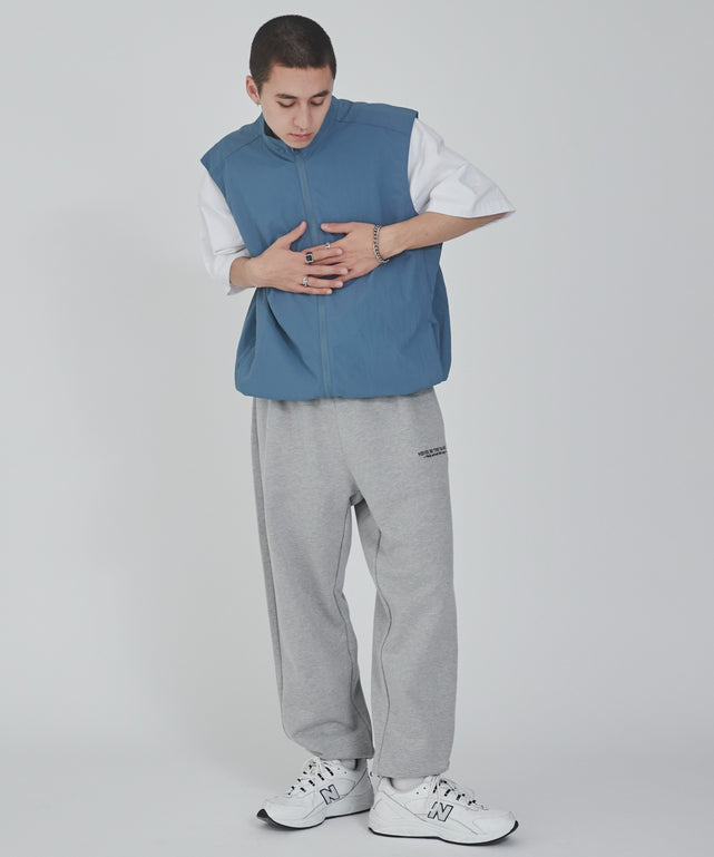 ブルーその他 モデル：176cm L着用