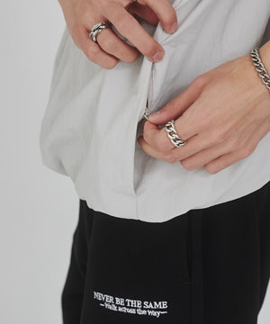 ナイロンベスト