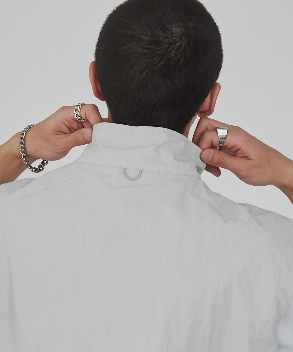 ナイロンベスト