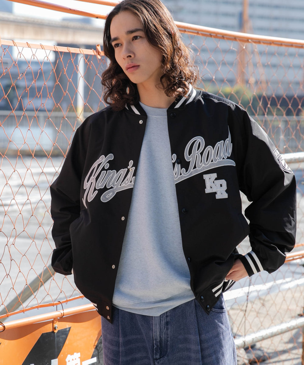 ブラック モデル：174cm L着用