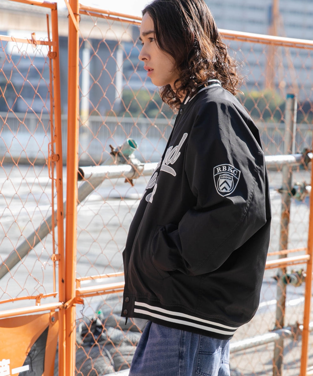 ブラック モデル：174cm L着用