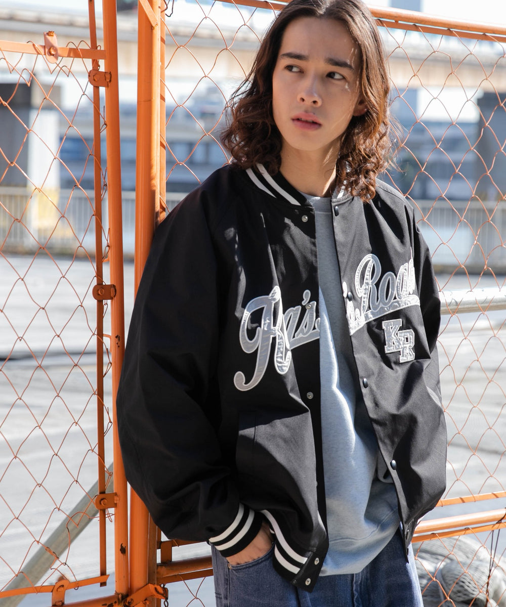 ブラック モデル：174cm L着用