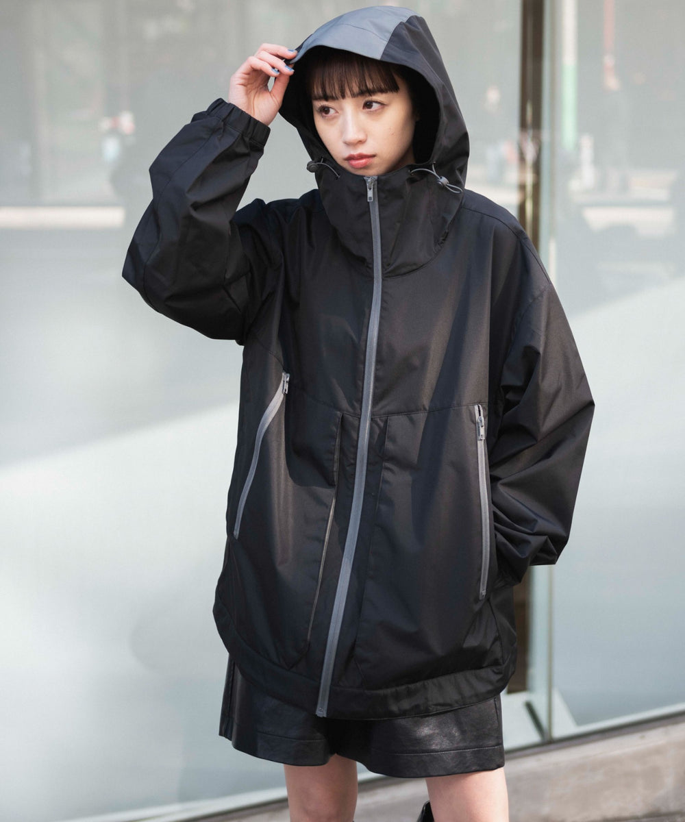 ブラック モデル：160cm L着用