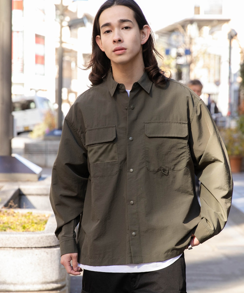 ナイロンメッシュポケットシャツ