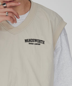 ナイロンVネックベスト