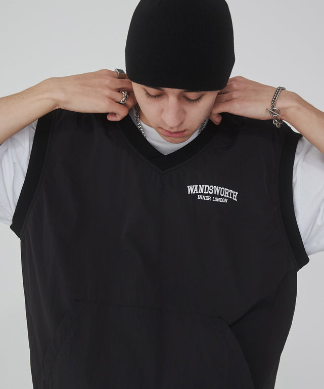 ブラック モデル：176cm L着用