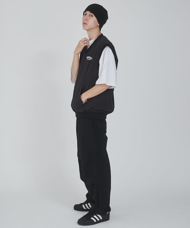 ブラック モデル：176cm L着用