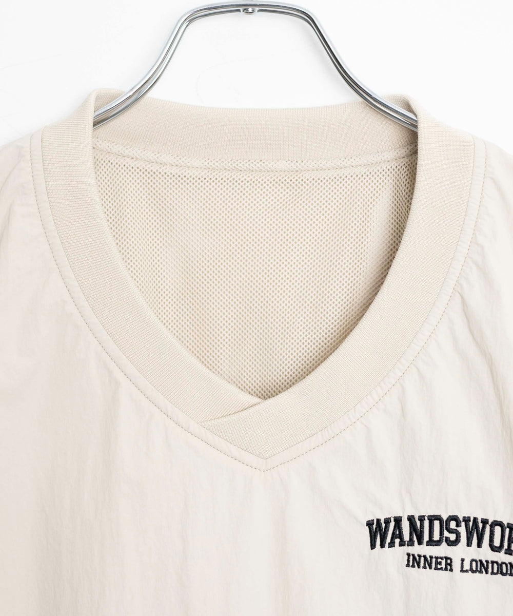 ナイロンVネックベスト