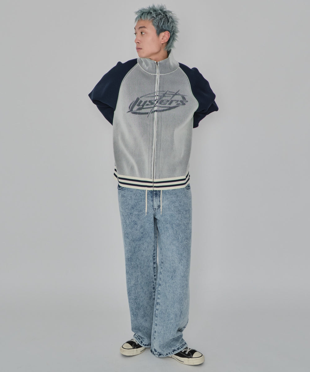 オフホワイト モデル：178cm L着用